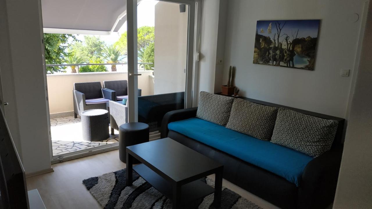 Apartman Katnic By The Beach Crikvenica Exterior foto